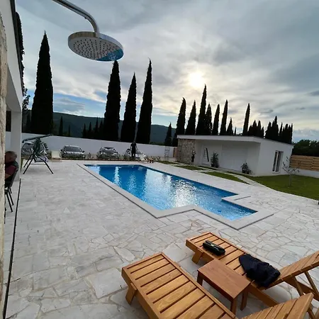 Сasa de vacaciones Vestovis House Mostar