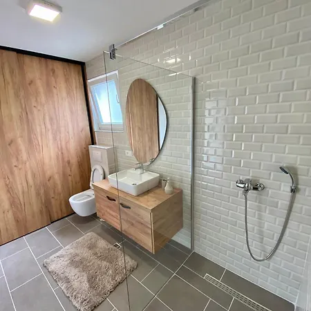 Vestovis House * Mostar